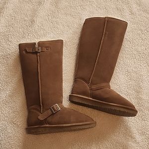Bearpaw tall boots